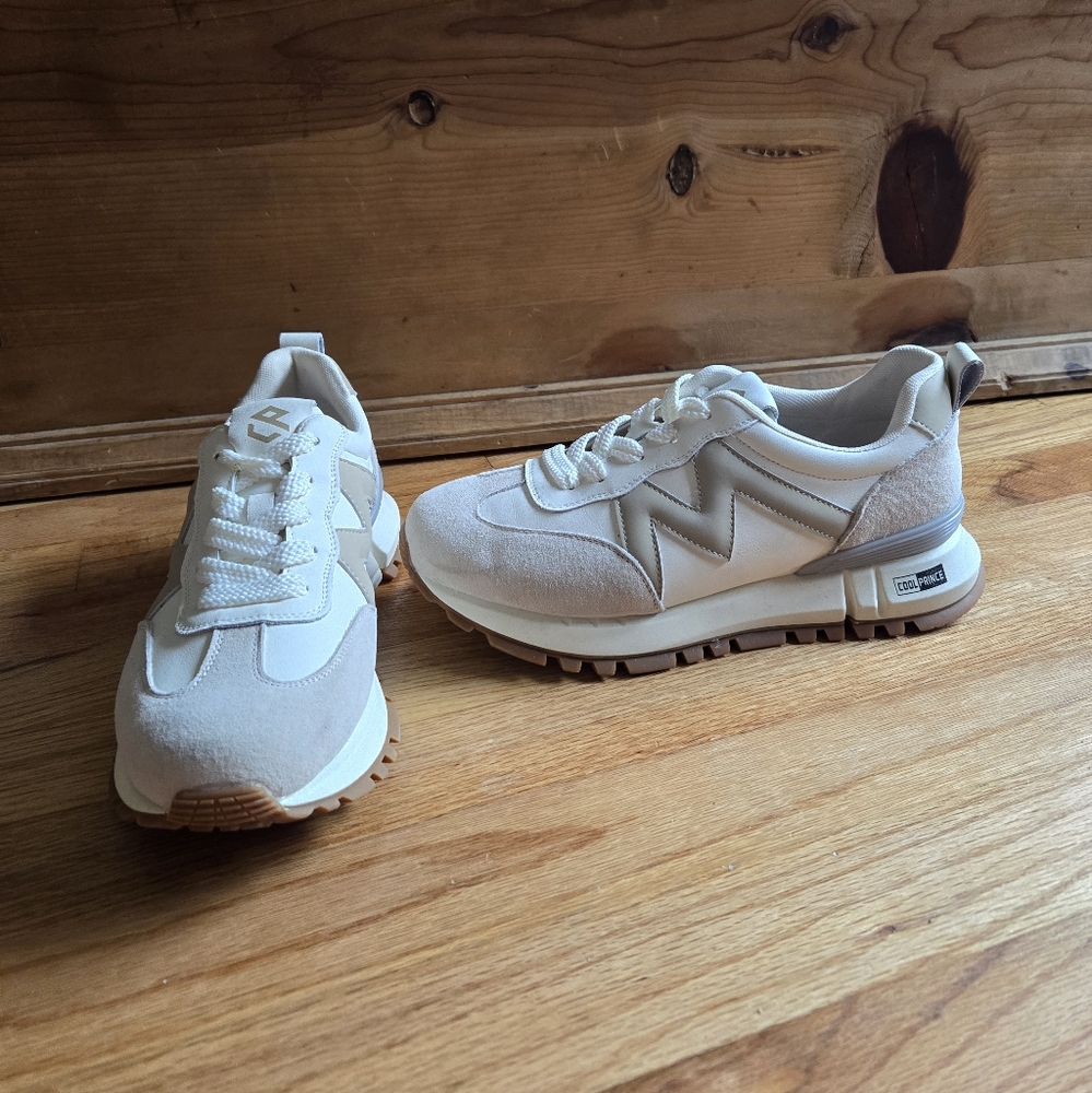 Casual Sneakers